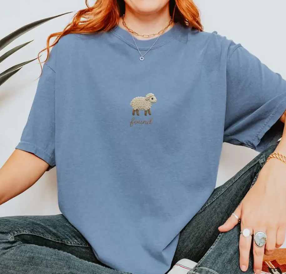 Lost Sheep Shirt Women - Minimalist Found Lamb Luke 15 Comfort Colors Tee