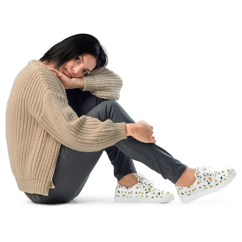 Women's Casual Lace-Up Canvas Sneakers